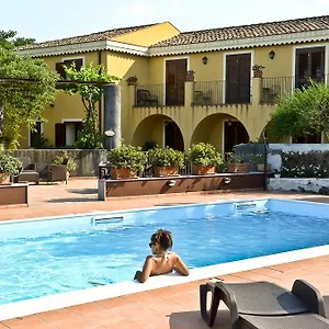 Bauernhof La Terra Del Mezzo, Riposto
