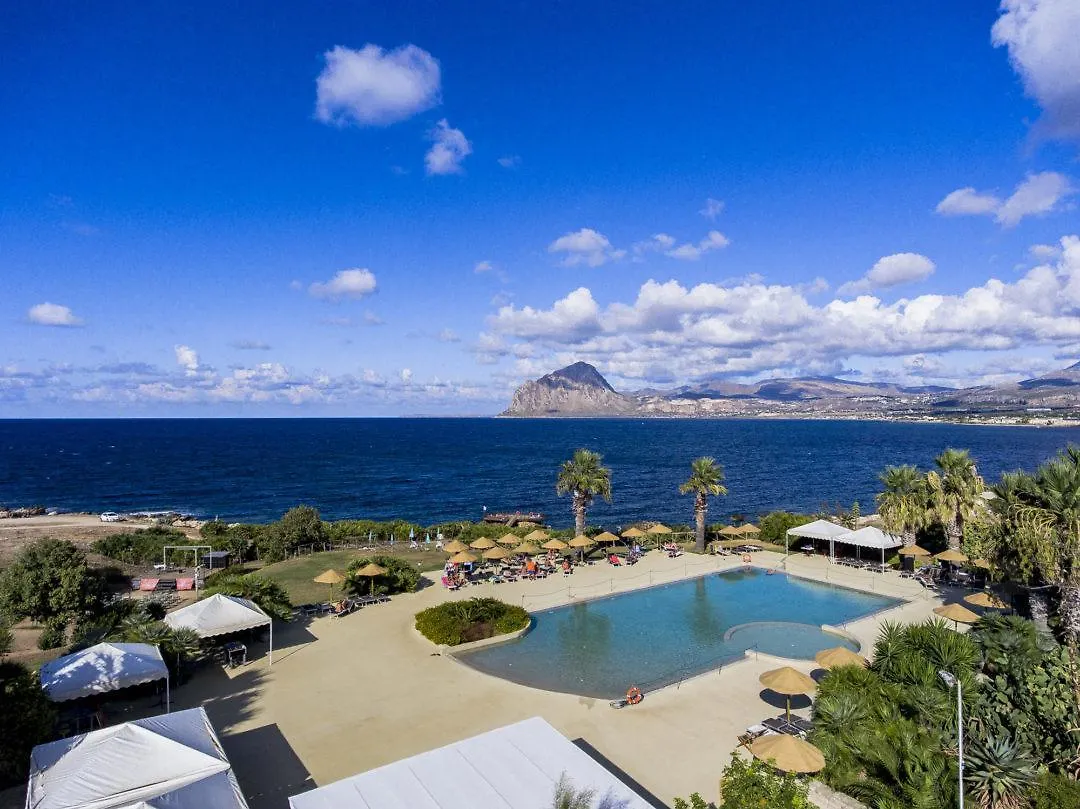 La Tonnara Di Bonagia Resort Valderice 4*,